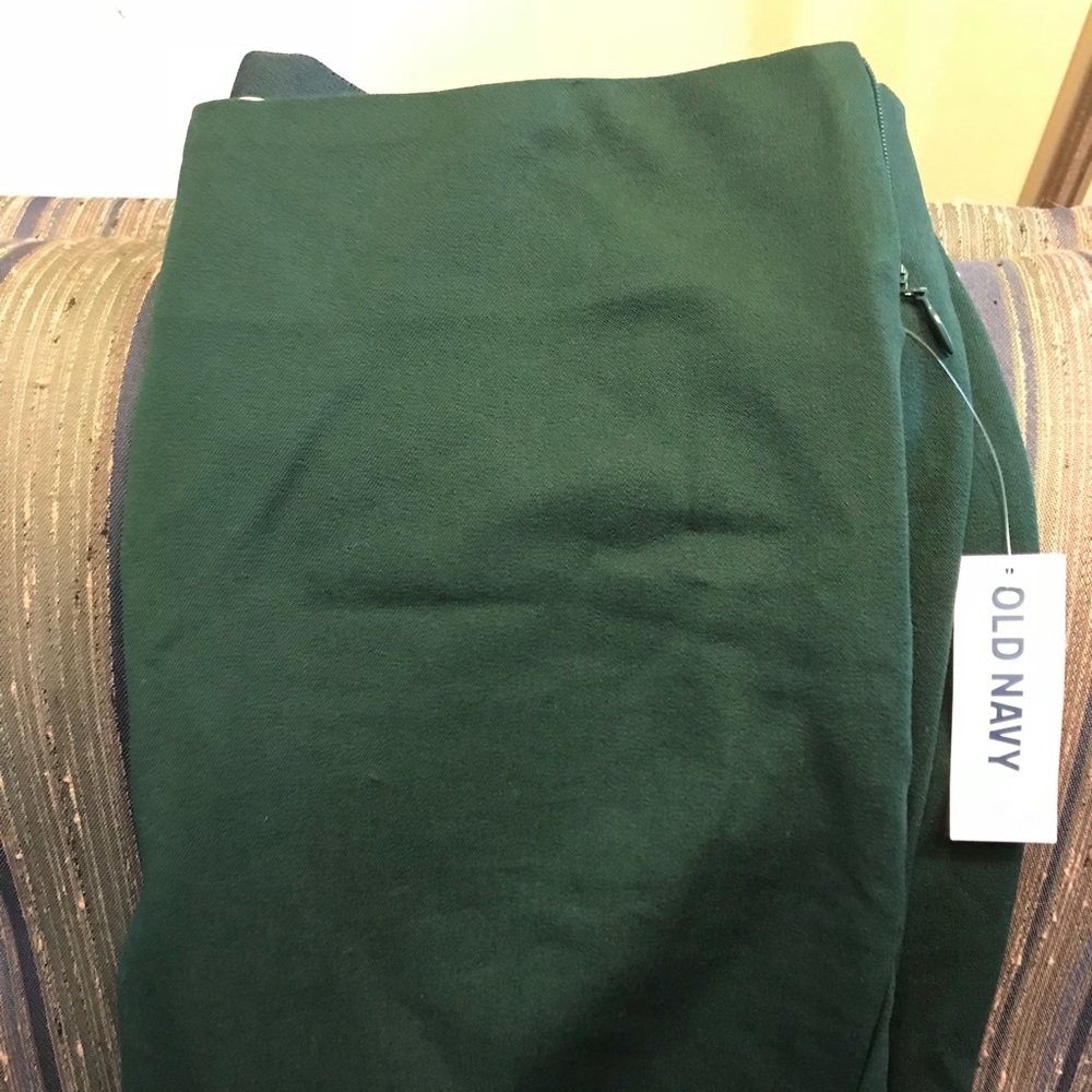 NWT Old Navy high rise pixie pants
